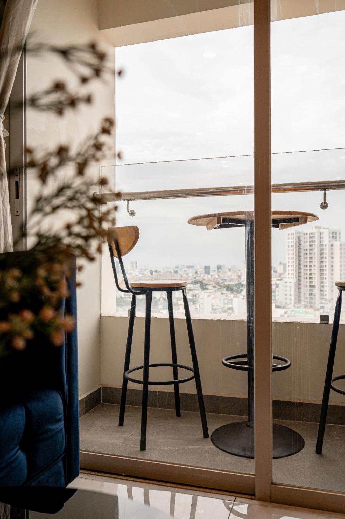 An Corner - Terra Royal 2 Bedrooms View Apartment