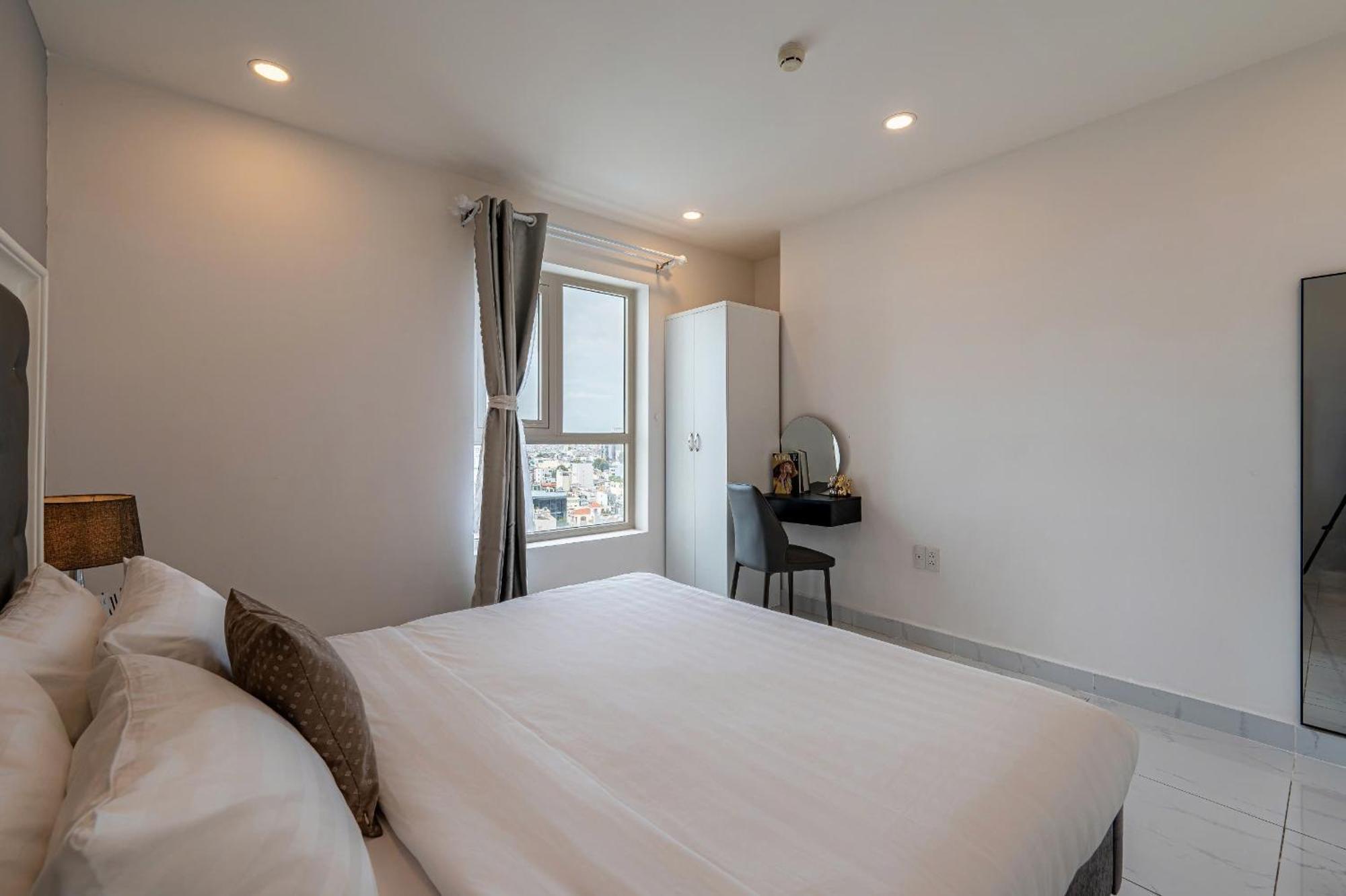 An Corner - Terra Royal 2 Bedrooms View * Ho Chi Minh City